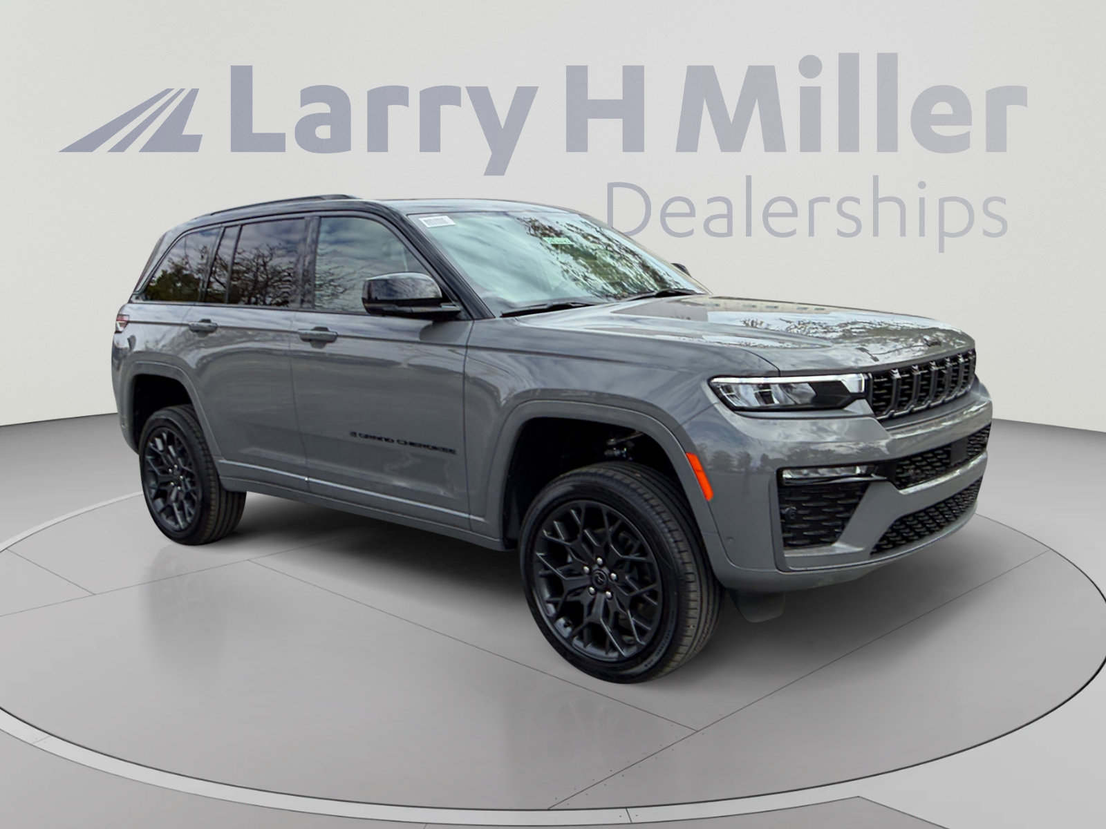 New 2027 Jeep Grand Cherokee Summit AWD/4WD image 7