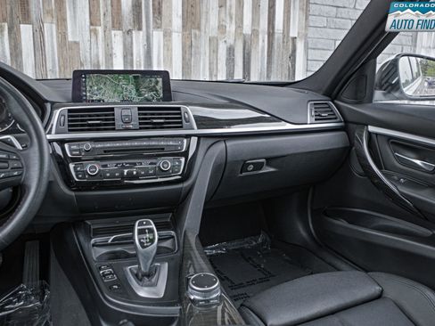 Used 2018 BMW 330i xDrive Sedan AWD/4WD image 18