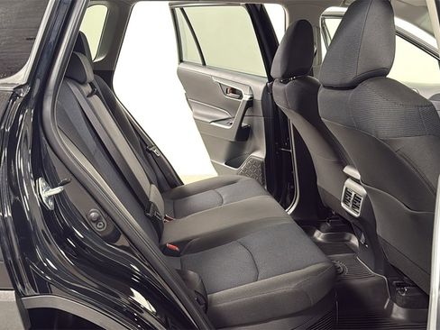 Certified 2025 Toyota RAV4 LE image 17