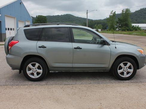 Used 2008 Toyota RAV4 4WD image 4