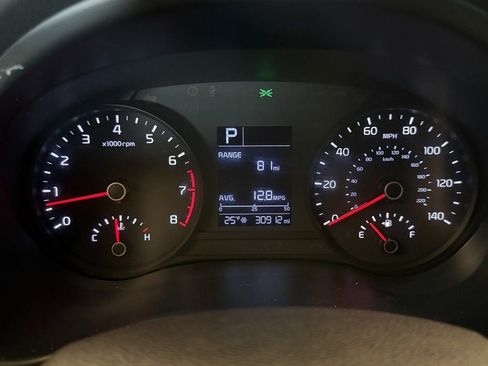 Used 2023 Kia Rio LX image 9