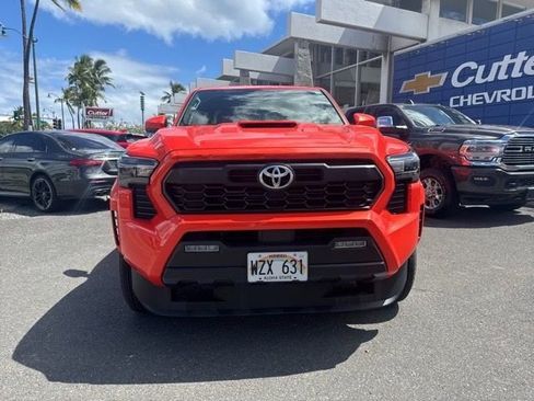 Used 2024 Toyota Tacoma 4x4 Double Cab image 4