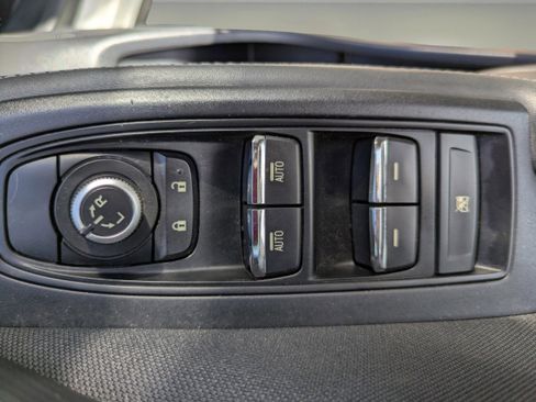 Used 2019 Subaru Forester Premium AWD/4WD image 15