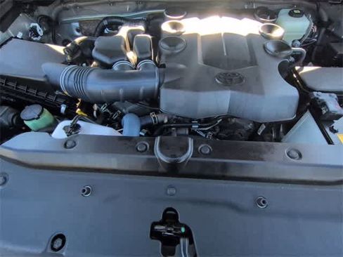 Used 2022 Toyota 4Runner TRD Sport image 14