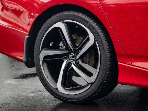 Used 2020 Honda Accord Sport image 6