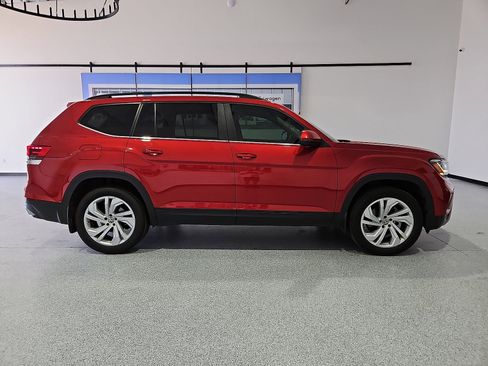 Certified 2023 Volkswagen Atlas SE AWD/4WD image 9
