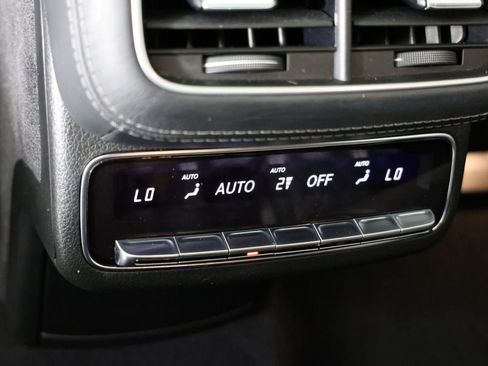Used 2021 Mercedes-Benz GLS 63 AMG 4MATIC image 32