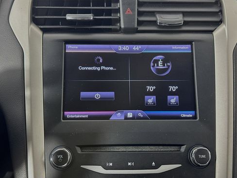 Used 2013 Ford Fusion SE image 14