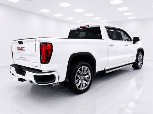 Used 2024 GMC Sierra 1500 Denali w/ Denali Reserve Package AWD/4WD image 4
