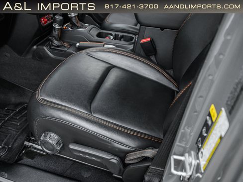 Used 2021 Jeep Gladiator Mojave image 45