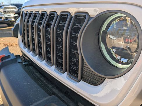 New 2026 Jeep Gladiator Mojave AWD/4WD image 21