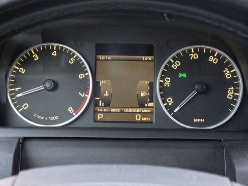 Used 2010 Land Rover LR4 HSE LUX AWD/4WD image 9