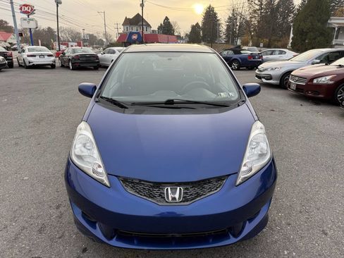 Used 2010 Honda Fit Sport image 2