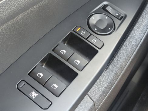 New 2026 Kia Sportage LX FWD image 27