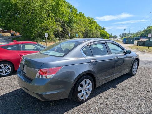 Used 2009 Honda Accord EX image 2