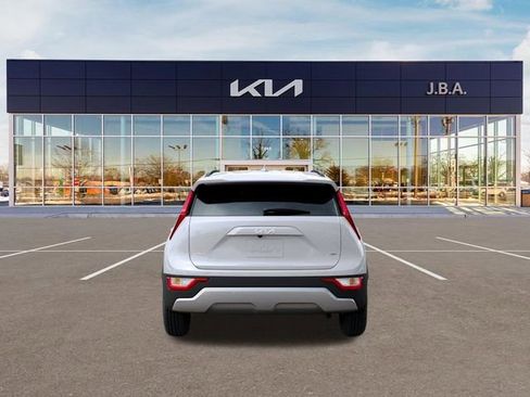 New 2026 Kia Niro LX FWD image 5