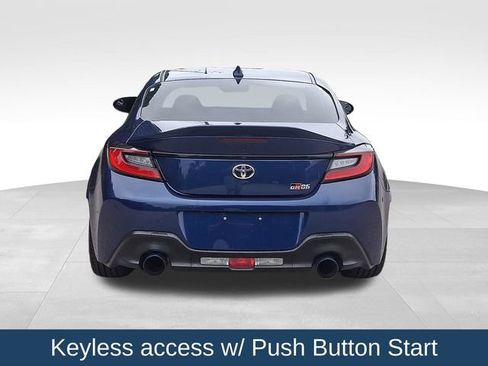 Used 2023 Toyota GR86 Premium w/ ALL Weather Mat Package (TMS) RWD image 6
