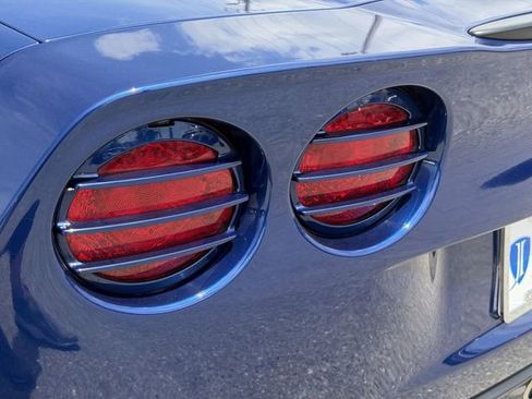 Used 2007 Chevrolet Corvette Convertible w/ Preferred Equipment Group RWD image 29