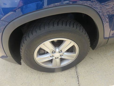 Used 2017 Chevrolet Trax LS AWD/4WD image 26