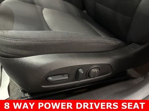 Used 2024 Chevrolet Malibu LT image 8