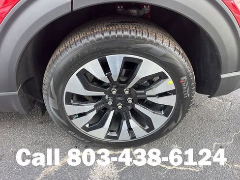 New 2026 Ford Explorer Platinum w/ LUX Leather Package AWD/4WD image 18
