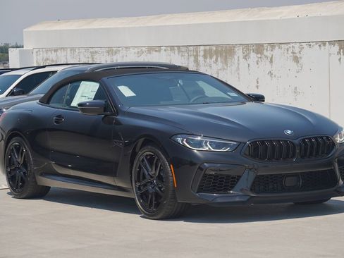 Used 2025 BMW M8 Competition AWD/4WD image 4