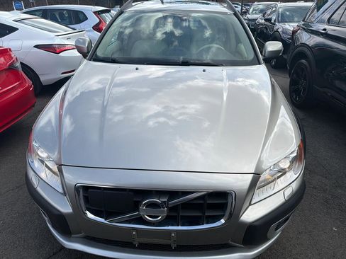 Used 2012 Volvo XC70 T6 image 2