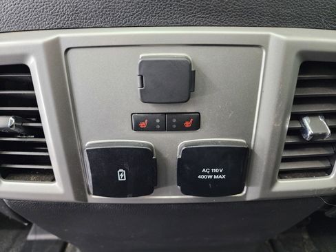 Used 2021 Ford F250 Lariat image 41