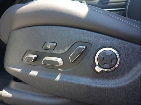 Used 2025 Genesis GV80 3.5T Prestige image 23