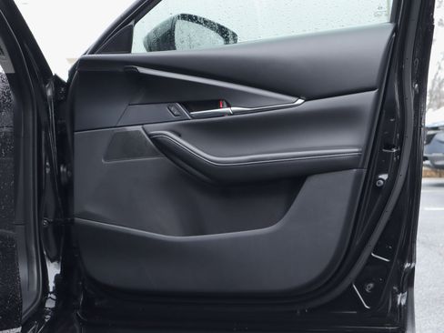 Certified 2025 MAZDA CX-30 AWD 2.5 S w/ Preferred Package image 23