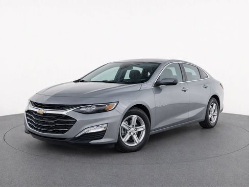 Used 2024 Chevrolet Malibu LT FWD image 1