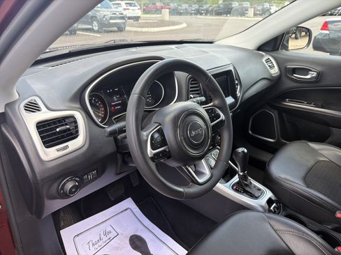 Used 2021 Jeep Compass Latitude AWD/4WD image 42
