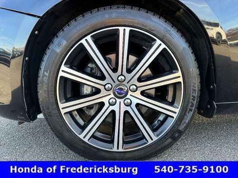 Used 2016 Volvo S60 T5 Premier image 11