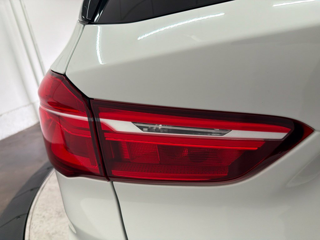 Used 2017 BMW X1 sDrive28i FWD image 12