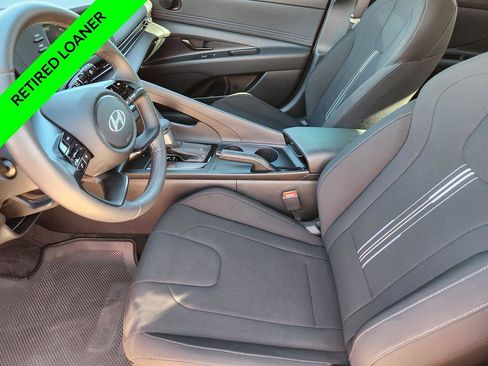 New 2025 Hyundai Elantra Sport image 11