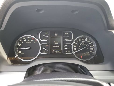 Used 2021 Toyota Tundra Platinum AWD/4WD image 25