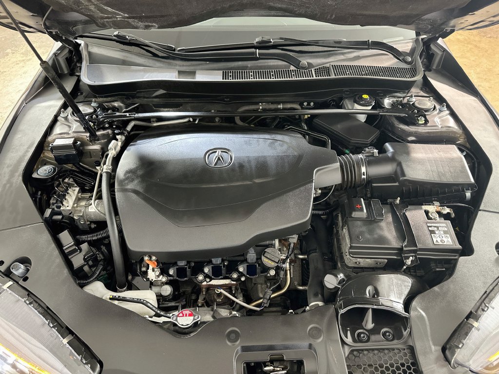 Used 2019 Acura TLX w/ Technology & A-SPEC Package FWD image 33