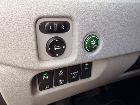 Certified 2020 Honda Ridgeline RTL-E image 16