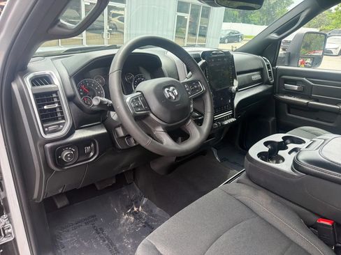 Used 2026 RAM 2500 Big Horn AWD/4WD image 17