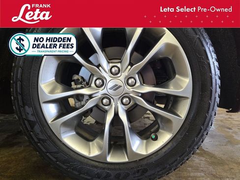 Used 2020 Dodge Durango R/T w/ Technology Group RWD image 17