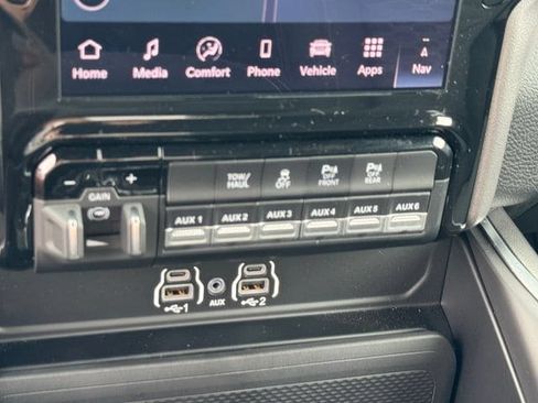 New 2026 RAM 2500 Big Horn AWD/4WD image 43