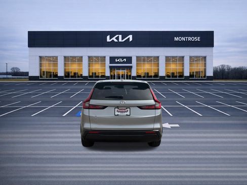 Used 2024 Honda CR-V EX image 6