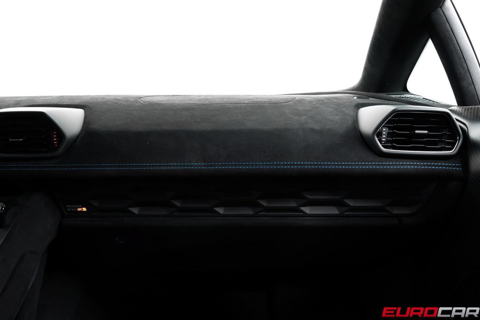 Used 2022 Lamborghini Huracan STO RWD image 39