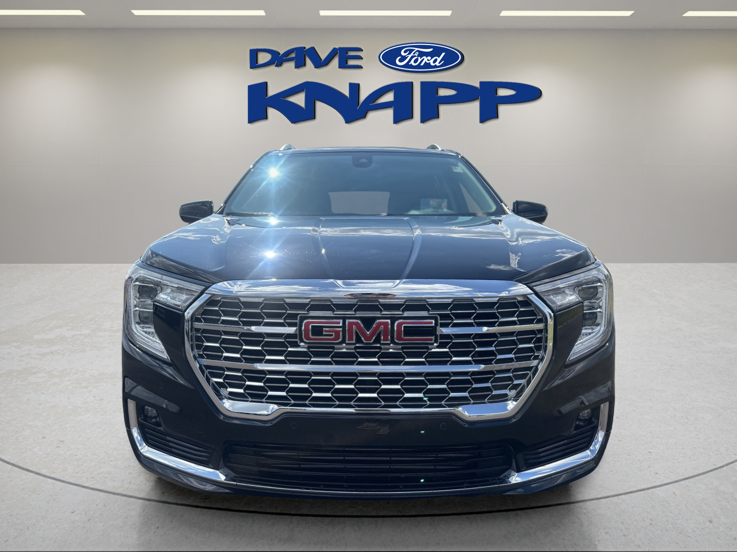 Used 2024 GMC Terrain Denali w/ LPO, Floor Liner Package AWD/4WD image 2
