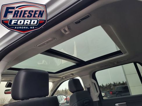 Used 2025 Ford Expedition Max Platinum AWD/4WD image 25