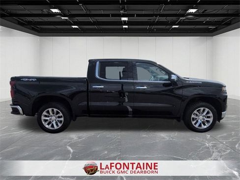 Used 2019 Chevrolet Silverado 1500 LTZ w/ LTZ Premium Package image 6