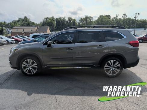 Used 2022 Subaru Ascent Limited w/ Technology Package AWD/4WD image 4