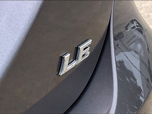 Used 2024 Toyota Camry LE FWD image 10