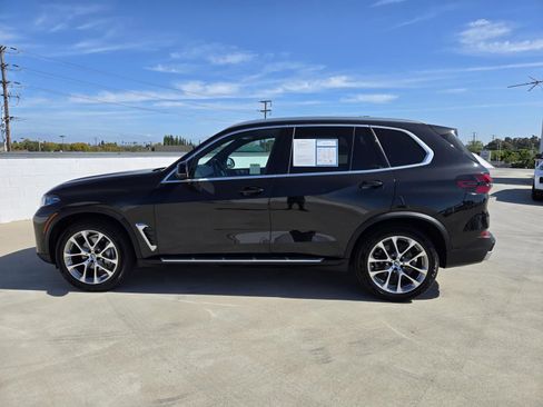 Used 2024 BMW X5 xDrive40i image 7