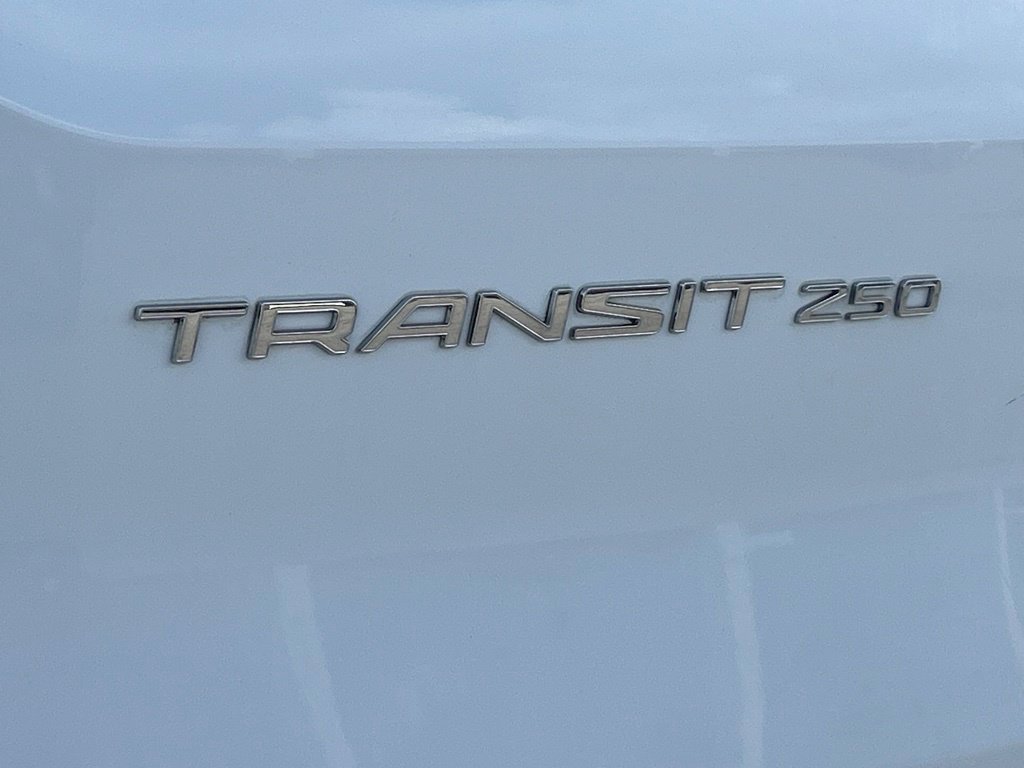 Used 2019 Ford Transit 250 148 Medium Roof RWD image 20